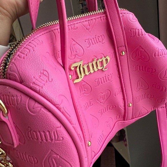 COPY - Juicy Couture Barrel Bag - Picture 2 of 4